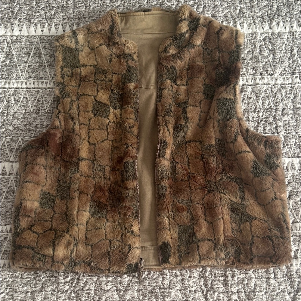 Ann Trinity Tan Reversible Vest XL Vintage
